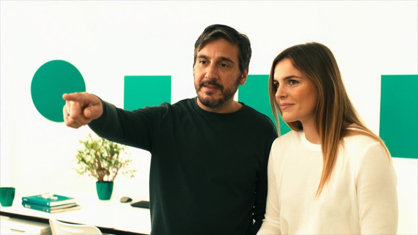 Equipo comercial coordinado gracias a la automatización de ventas integrada
